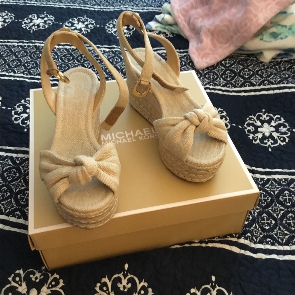 Never wore Michael Kors sandals